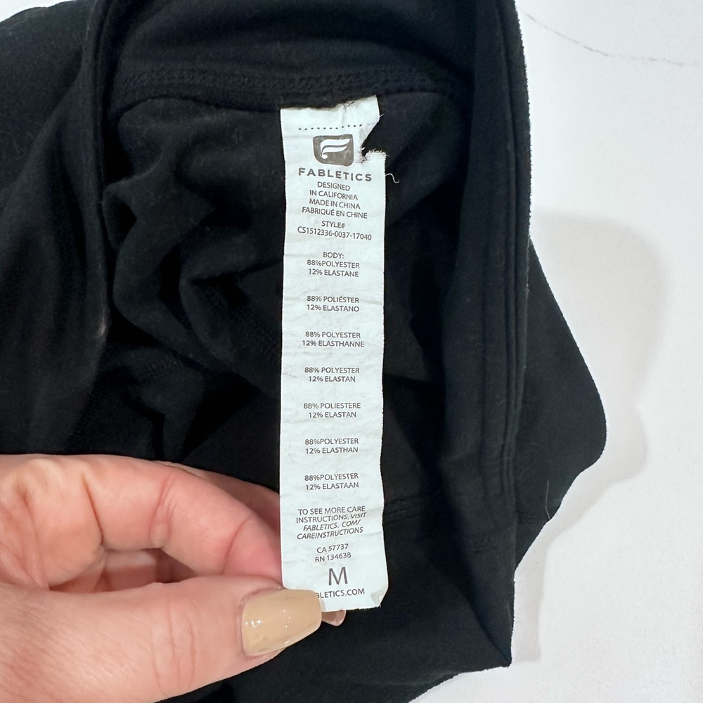 Fabletics Crop - image 6